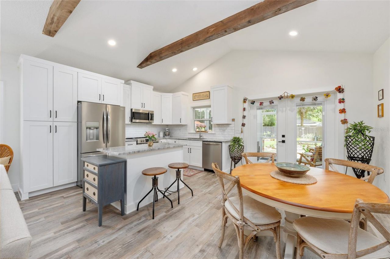 964 N Grandview Street , Mount Dora, FL 32757 Photo