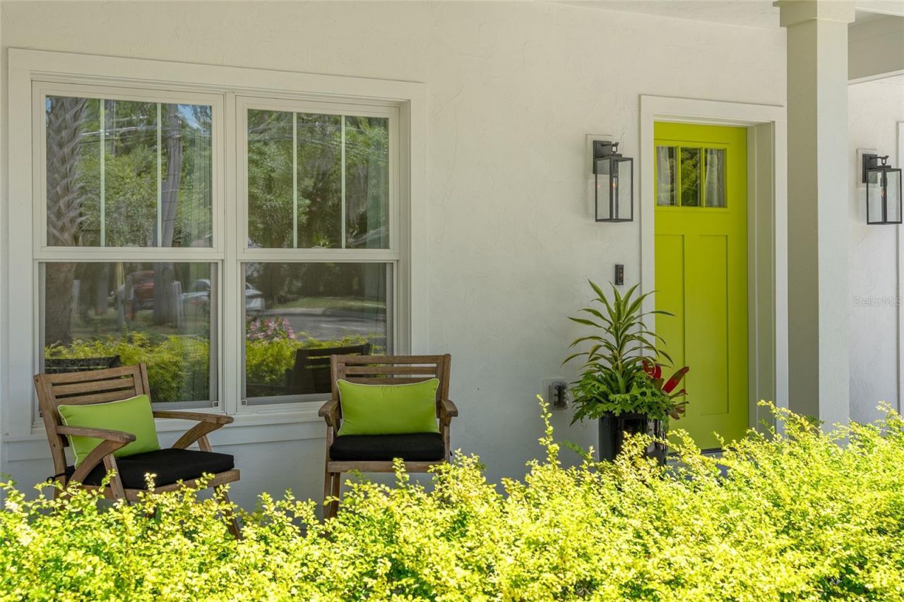 964 N Grandview Street , Mount Dora, FL 32757 Photo