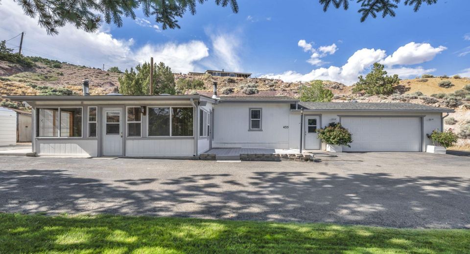 435 Cloutier Lane, Sun Valley, NV 89433 Photo