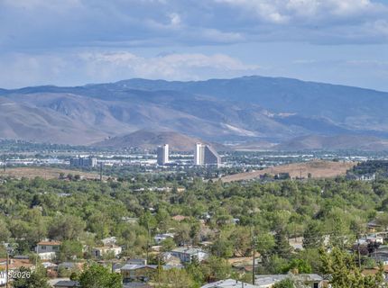 435 Cloutier Lane, Sun Valley, NV 89433 Photo