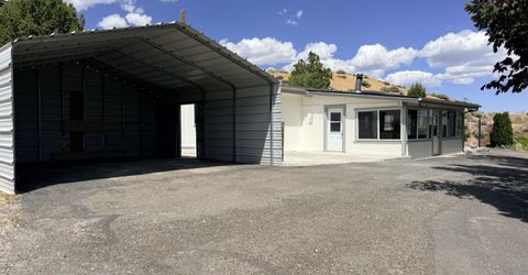 435 Cloutier Lane, Sun Valley, NV 89433 Photo