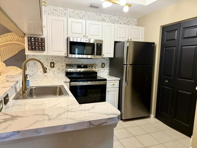 2915 Tuscany Court, Unit 201, Palm Beach Gardens, FL 33410 Photo