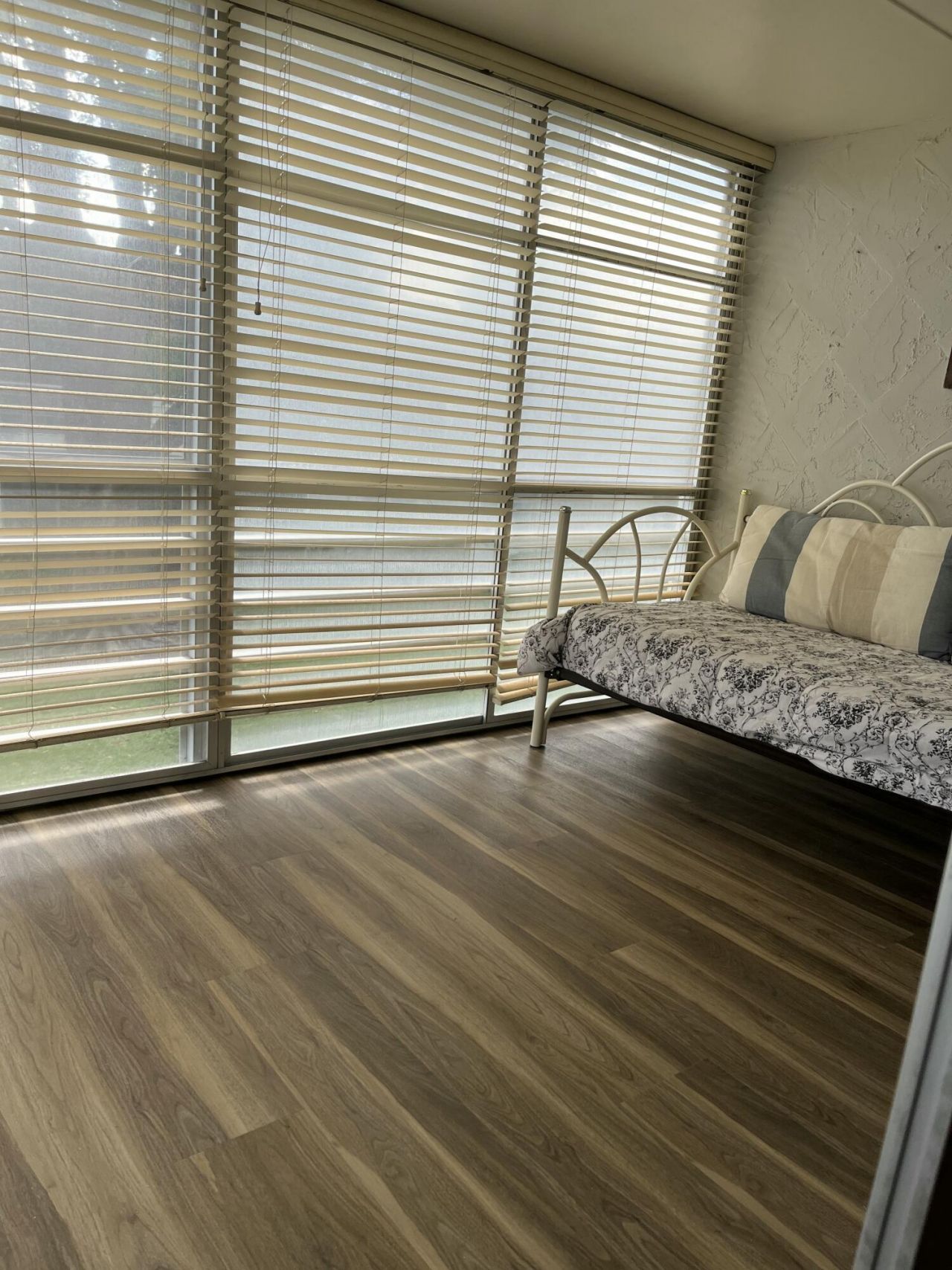 12002 Poinciana Boulevard, Unit 204, Royal Palm Beach, FL 33411 Photo