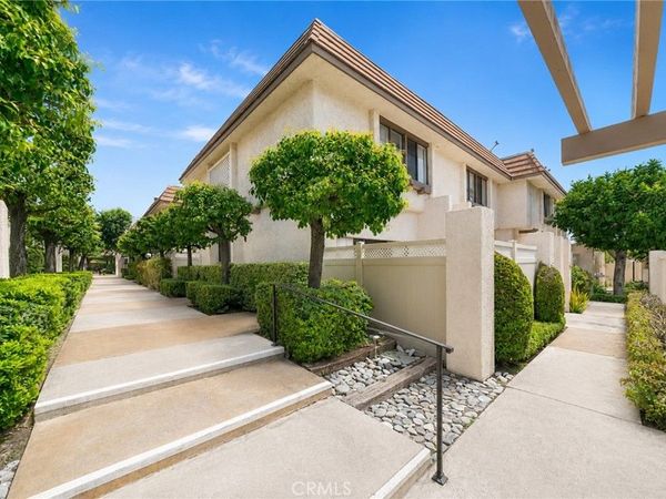 848 W Huntington, Unit 23, Arcadia, CA 91007