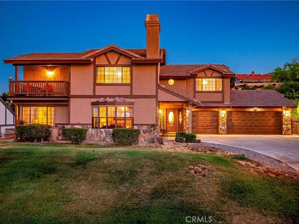 6716 Granada Drive, Palmdale, CA 93551