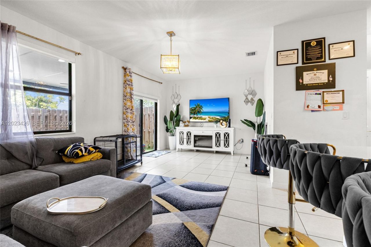 23021 SW 128th Pl , Miami, FL 33170 Photo