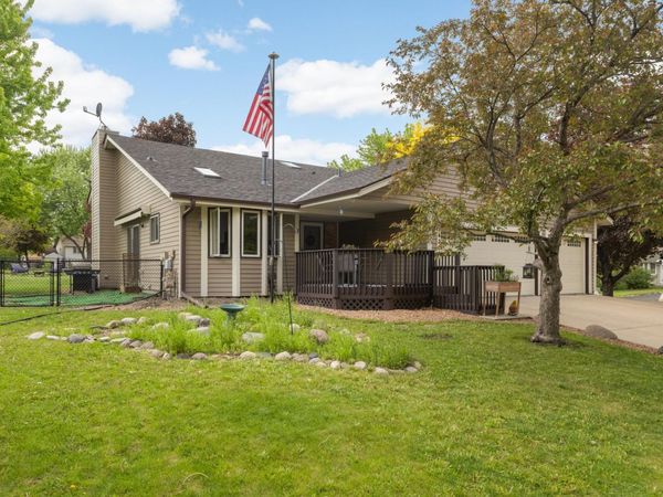 14300 Princeton Avenue, Savage, MN 55378