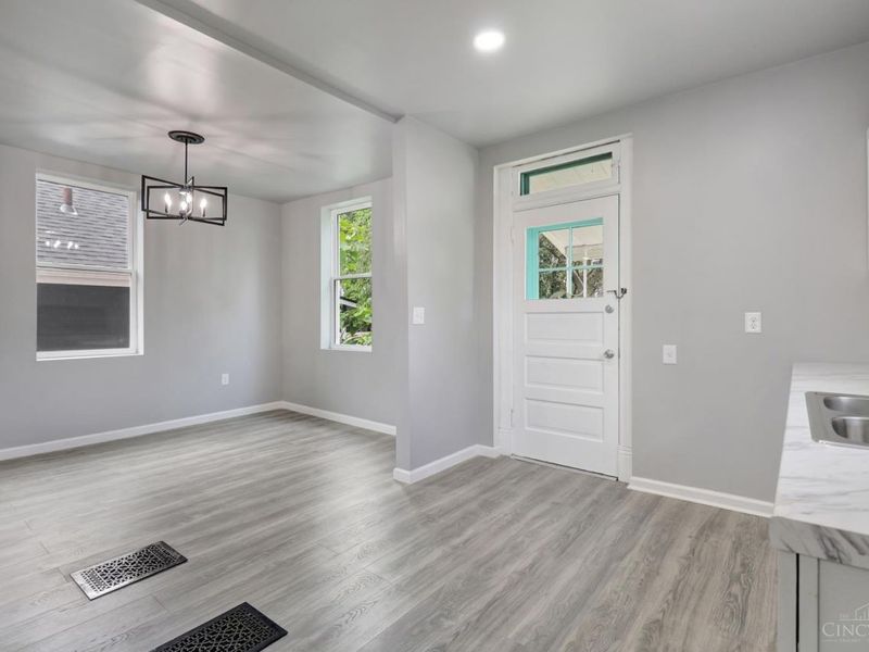 6961 La Boiteaux, North College Hill, OH 45223 Photo 39