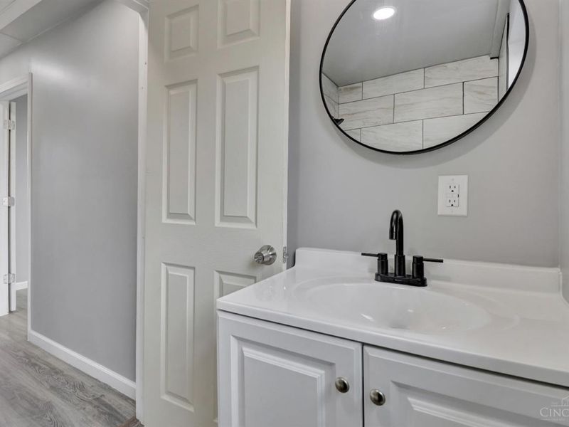 6961 La Boiteaux, North College Hill, OH 45223 Photo 58