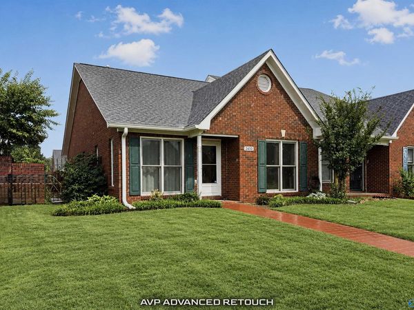 2410 Harpeth Place, Decatur, AL 35601