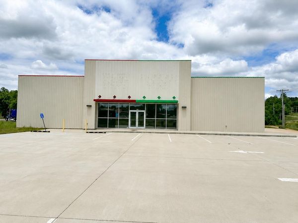 501 N Old Highway 19 , Alton, MO 65606