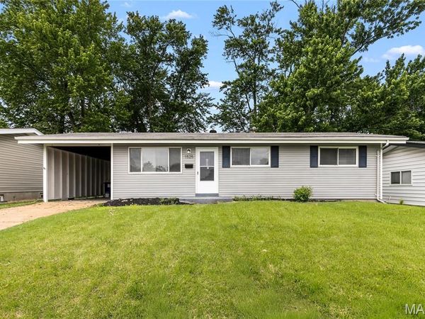 1525 Layven Avenue, Florissant, MO 63031