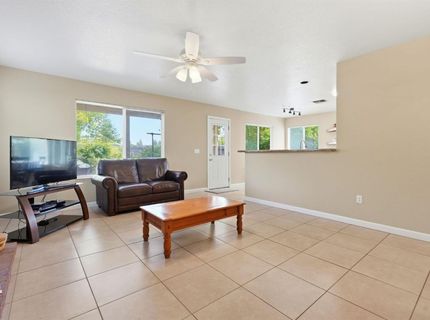 2516 Du Bois Dr, Roseville, CA 95661 Photo