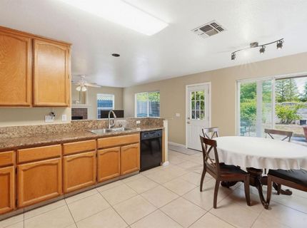 2516 Du Bois Dr, Roseville, CA 95661 Photo