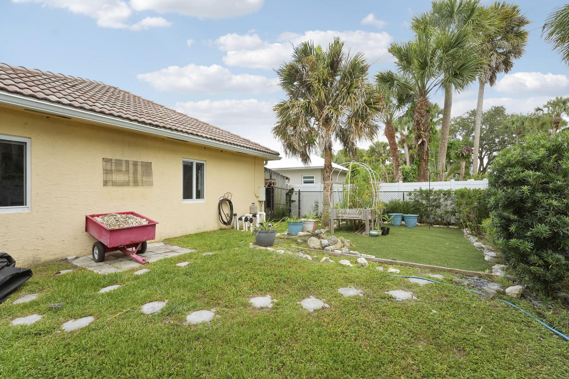 1590 SW Underwood Avenue, Port Saint Lucie, FL 34953 Photo