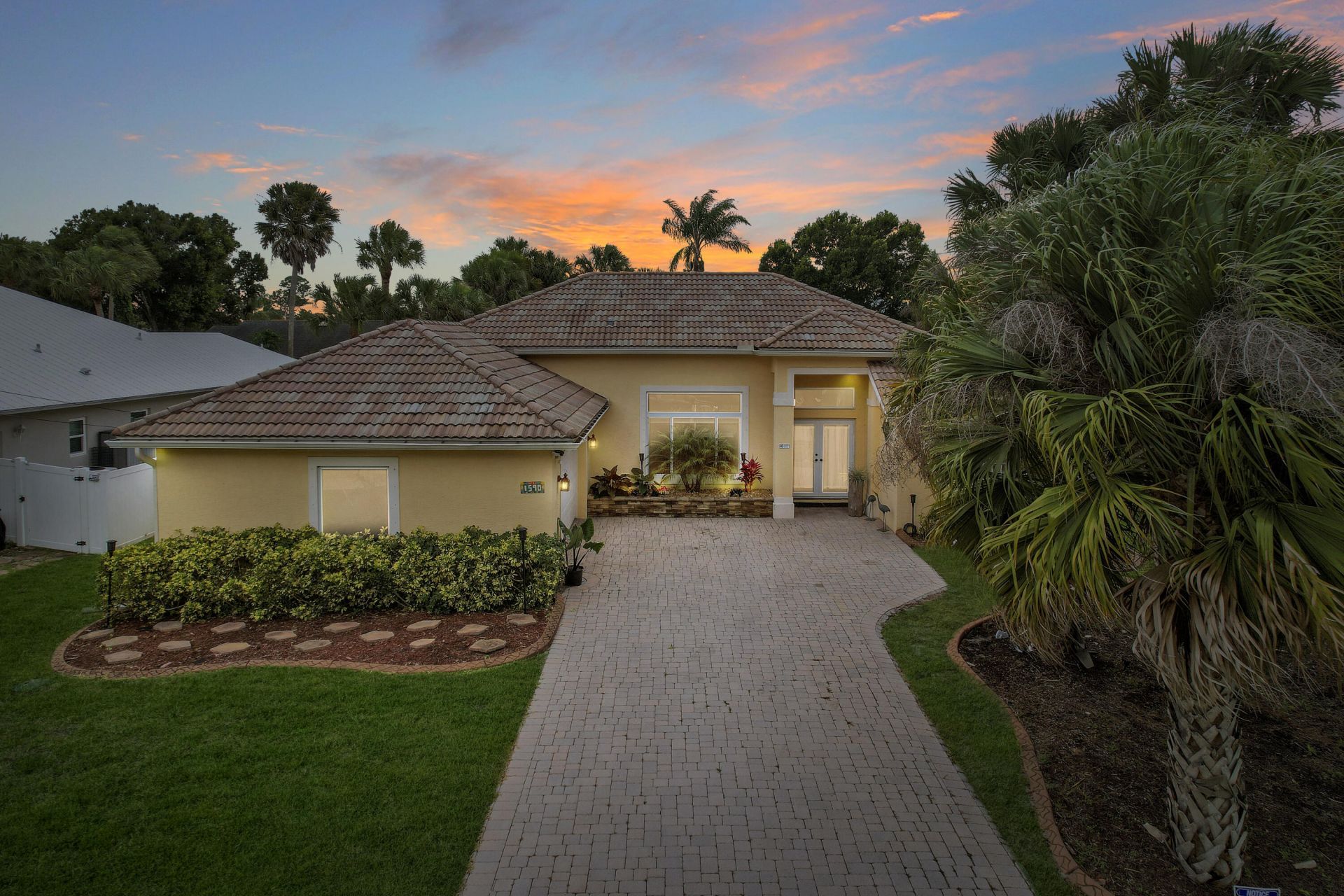 1590 SW Underwood Avenue, Port Saint Lucie, FL 34953 Photo