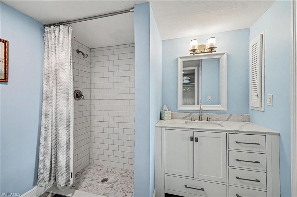 2912 Oleander St , Unit B3, Saint James City, FL 33956 Photo