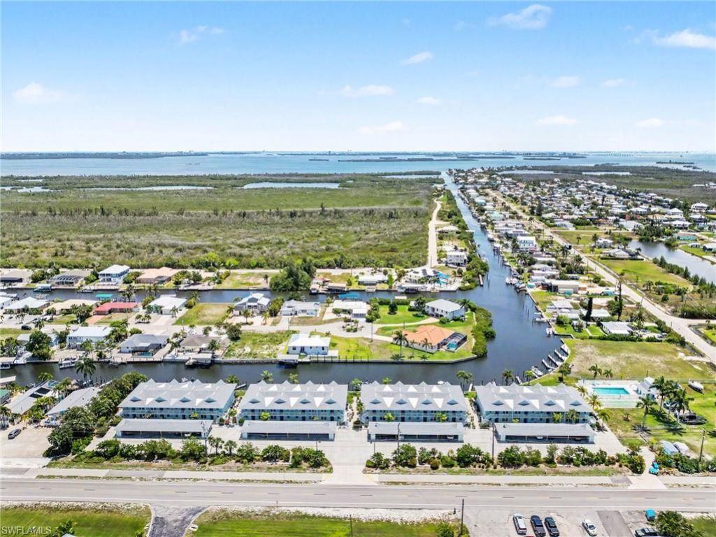 2912 Oleander St , Unit B3, Saint James City, FL 33956 Photo