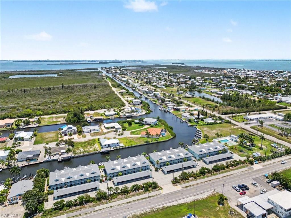 2912 Oleander St , Unit B3, Saint James City, FL 33956 Photo