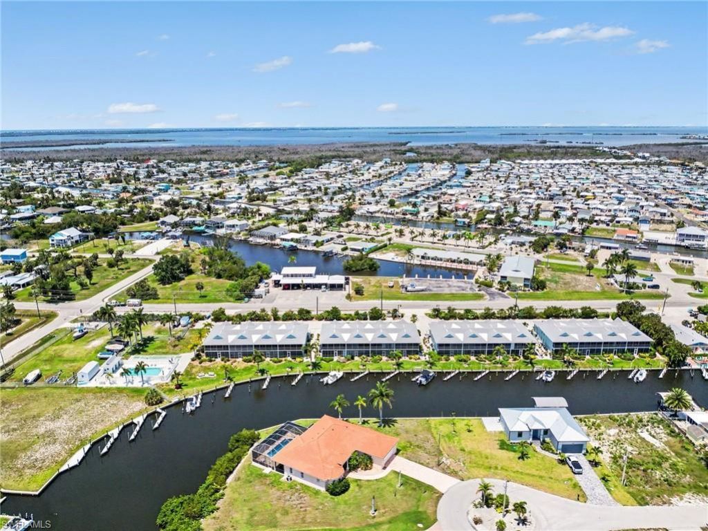 2912 Oleander St , Unit B3, Saint James City, FL 33956 Photo