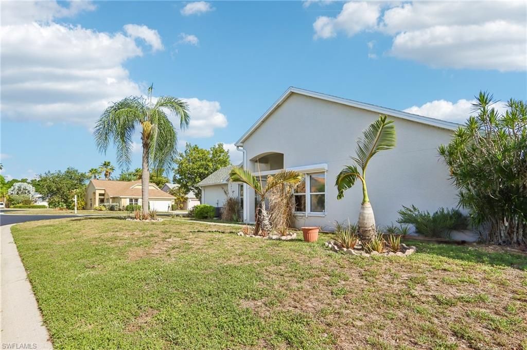15237 Cricket Ln , Fort Myers, FL 33919 Photo