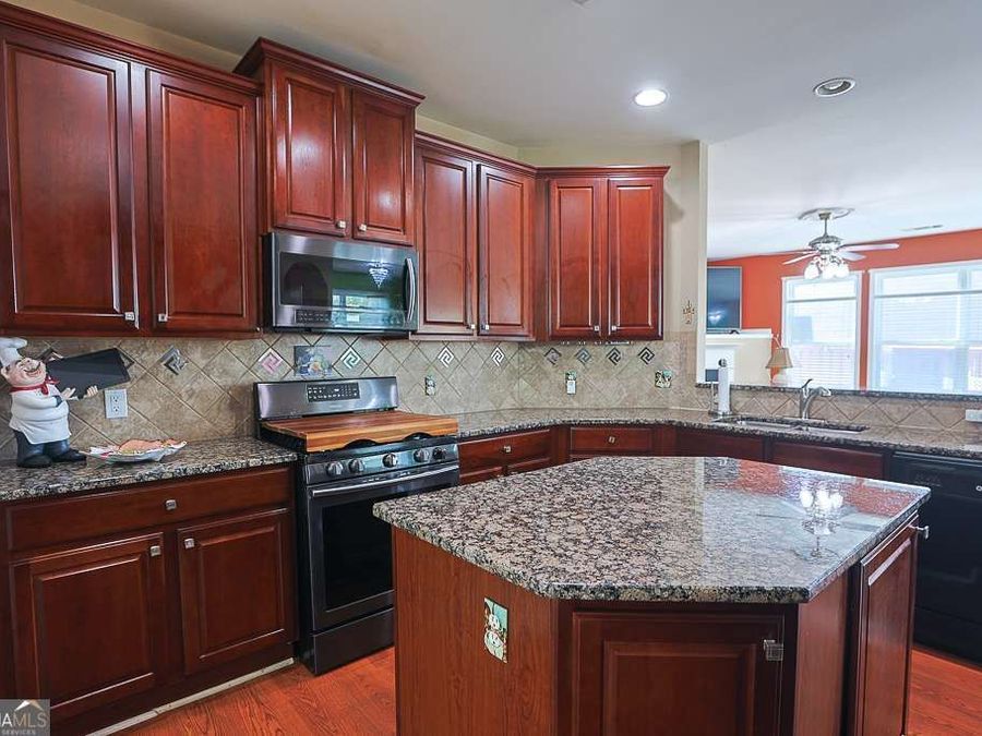 Property Image 17