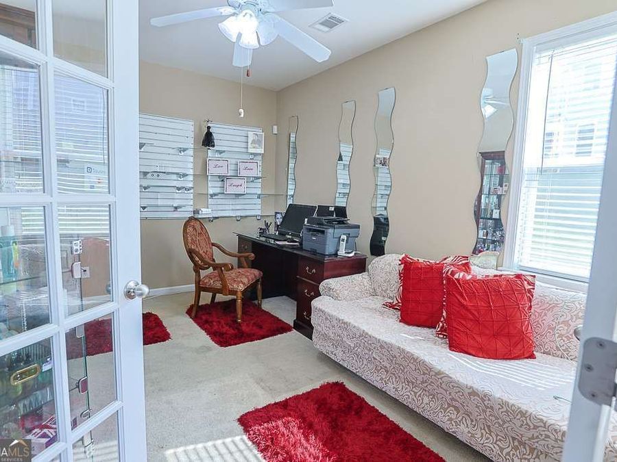 Property Image 33