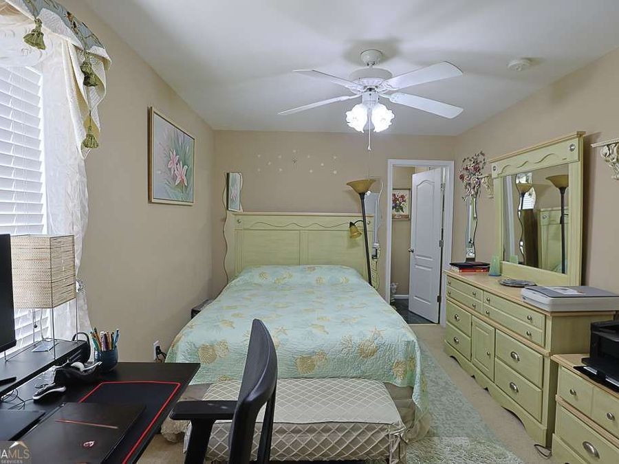Property Image 36