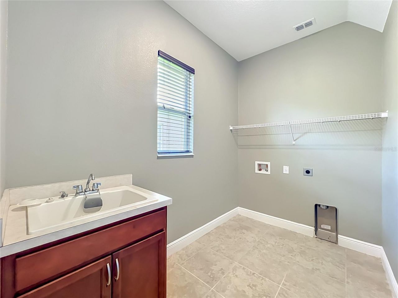 1315 Dusty Pine Drive, Apopka, FL 32703 Photo