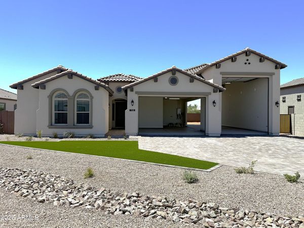 7331 W LISBON Lane, Peoria, AZ 85381