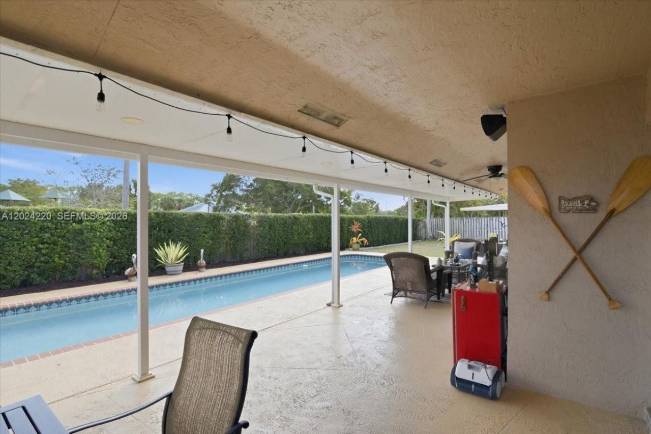 6520 Olde Moat Way, Davie, FL 33331 Photo