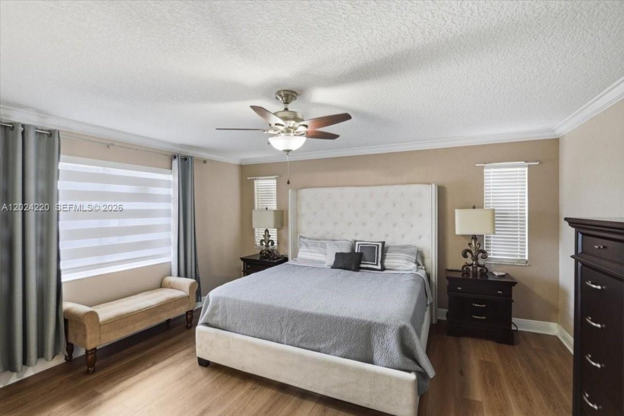 6520 Olde Moat Way, Davie, FL 33331 Photo