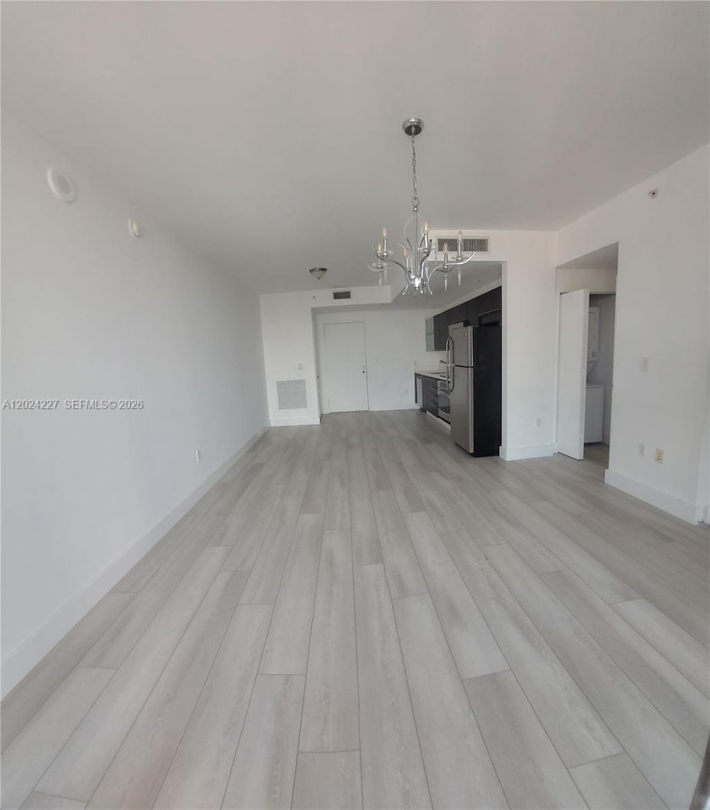 90 SW 3rd St, Unit 2208, Miami, FL 33130 Photo