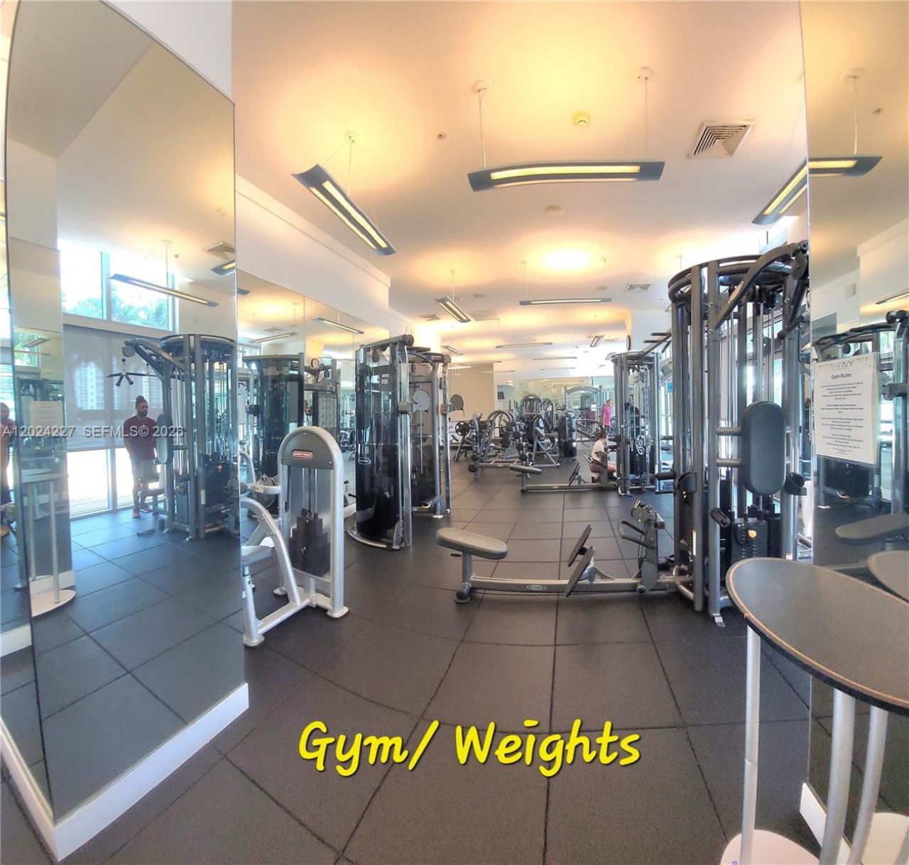 90 SW 3rd St, Unit 2208, Miami, FL 33130 Photo