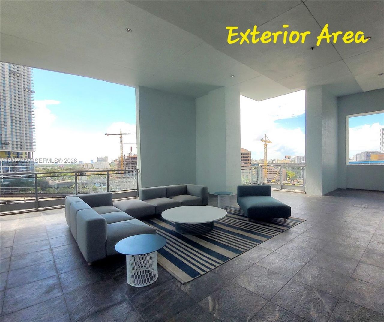 90 SW 3rd St, Unit 2208, Miami, FL 33130 Photo