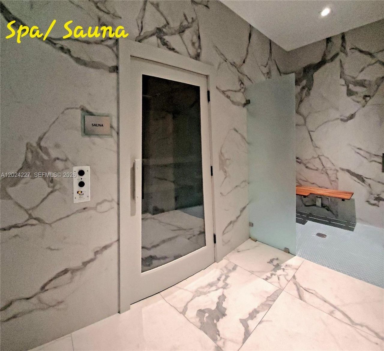 90 SW 3rd St, Unit 2208, Miami, FL 33130 Photo