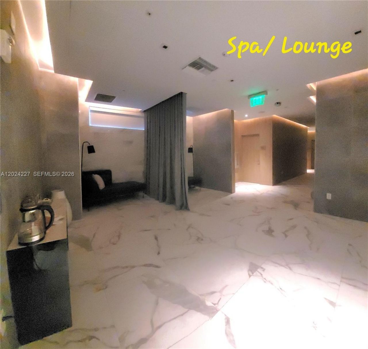 90 SW 3rd St, Unit 2208, Miami, FL 33130 Photo