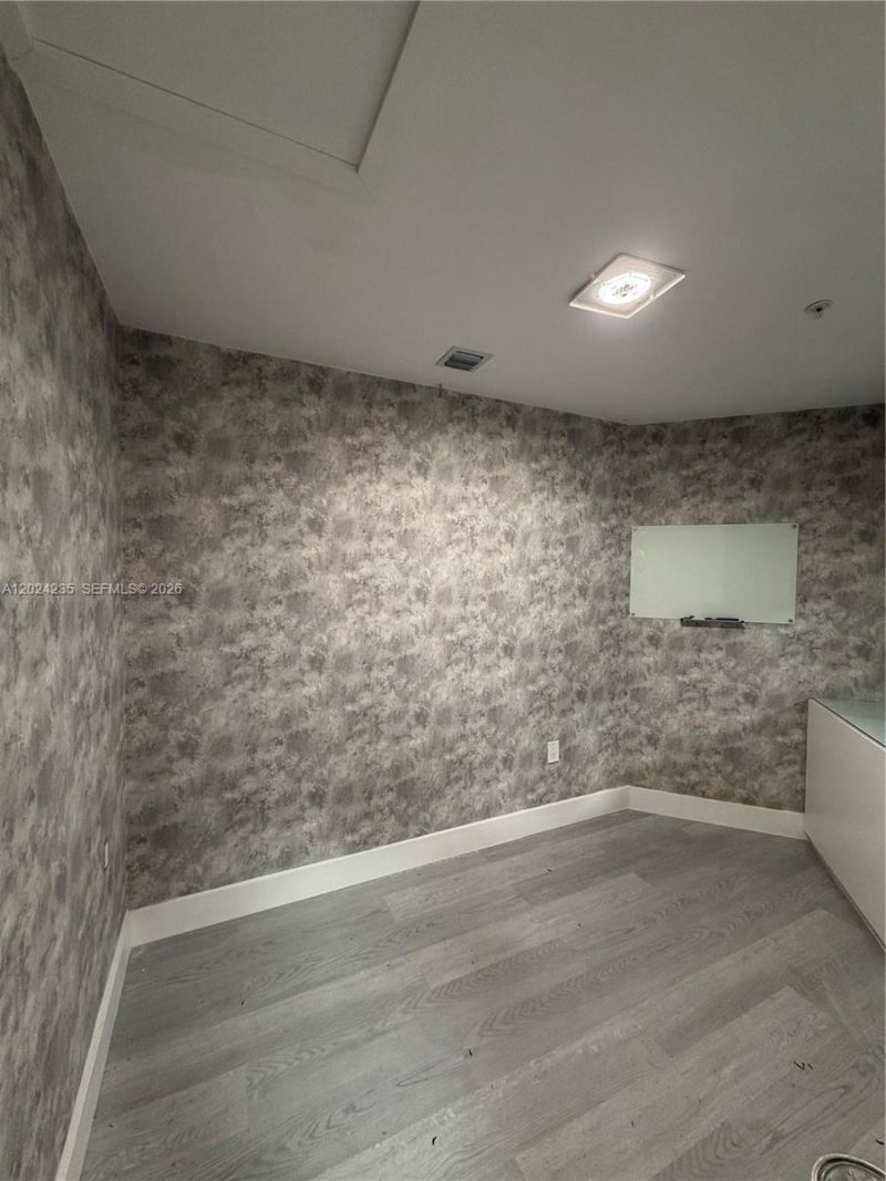 9450 NW 58th St , Unit 3, Doral, FL 33178 Photo
