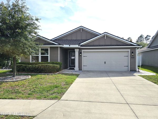 518 VONRON Drive, Jacksonville, FL 32222