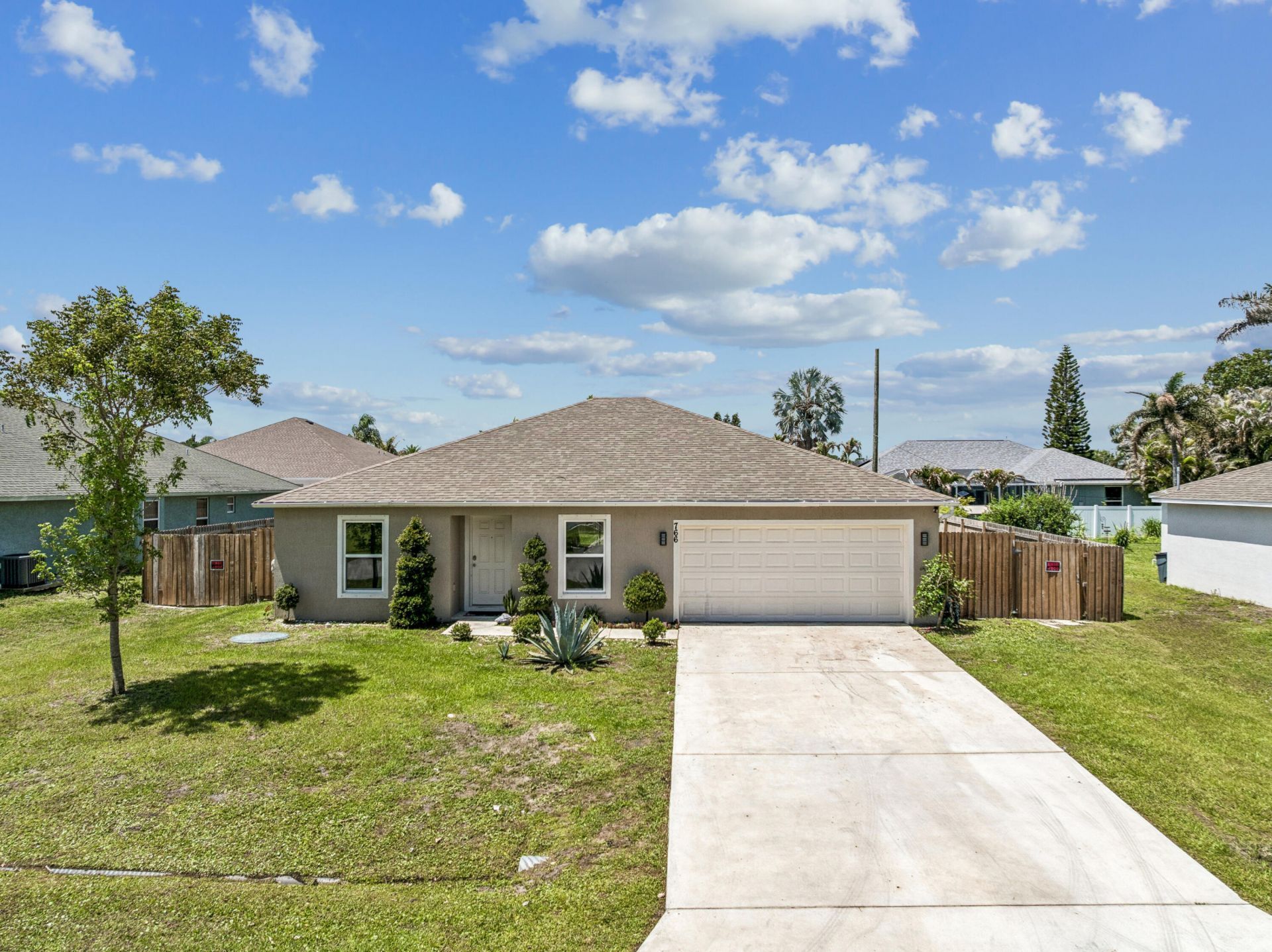 766 SE Academy Lane, Port Saint Lucie, FL 34984 Photo