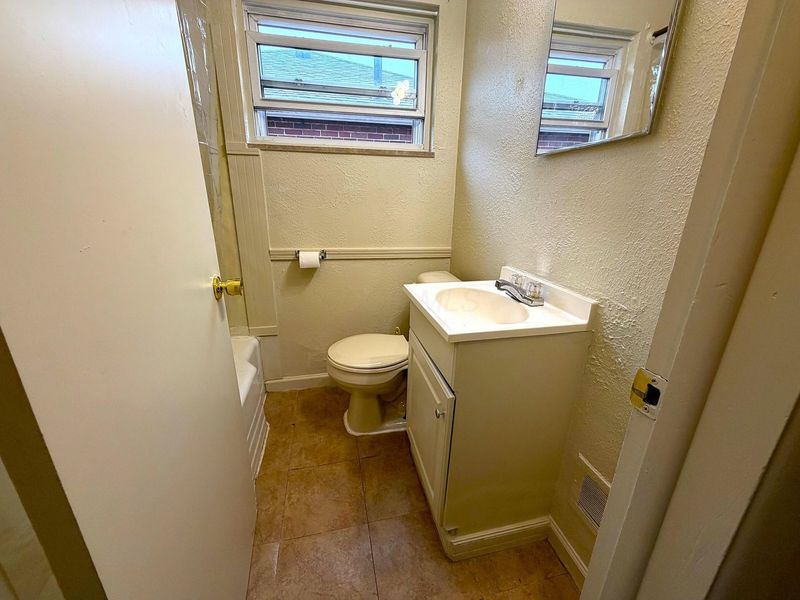 616 S Hague Avenue, Columbus, OH 43204 Photo 10