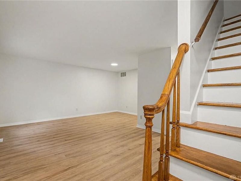 76 Cranston Court, Centerville, OH 45458 Photo 5
