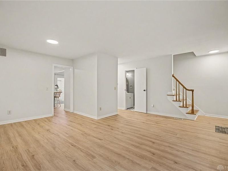 76 Cranston Court, Centerville, OH 45458 Photo 8