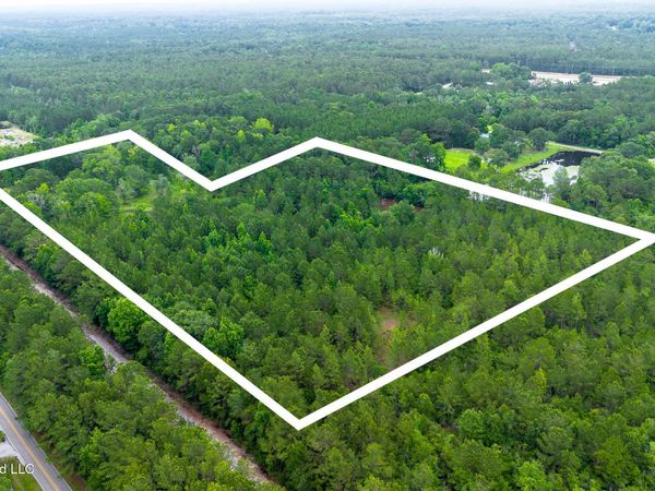 17465 Nobles Road, Saucier, MS 39574