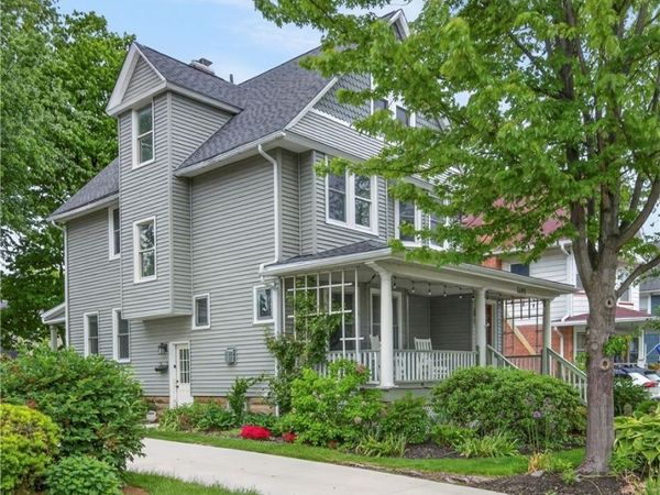 1490 Mars Avenue , Lakewood, OH 44107