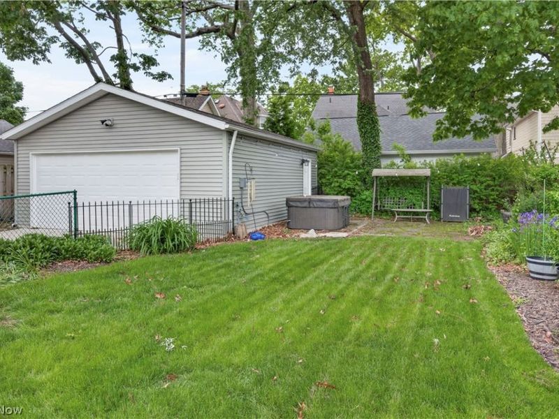 1490 Mars Avenue, Lakewood, OH 44107 Photo 38