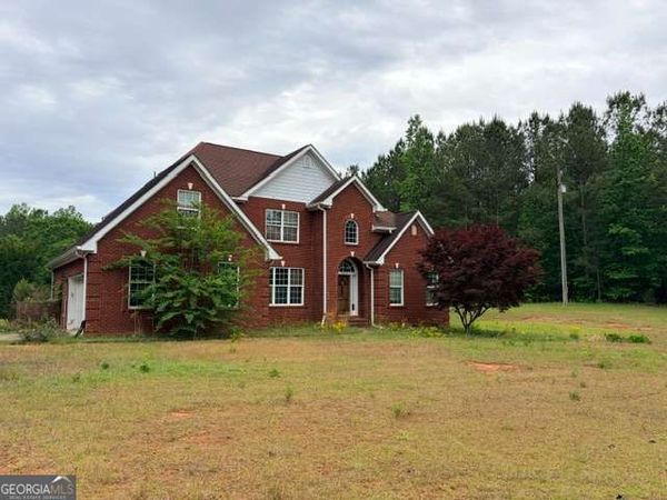 729 Jackson Lake Road, Jackson, GA 30233