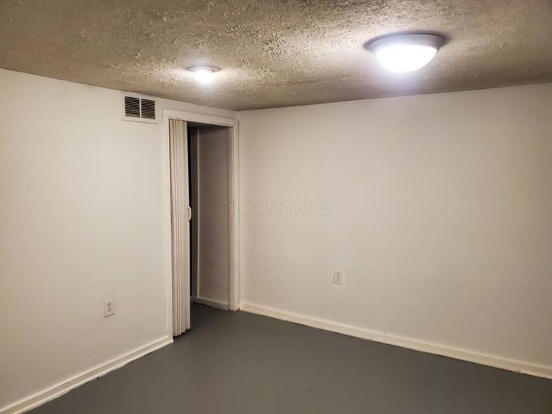 2654 Howey Road, Columbus, OH 43211 Photo 13