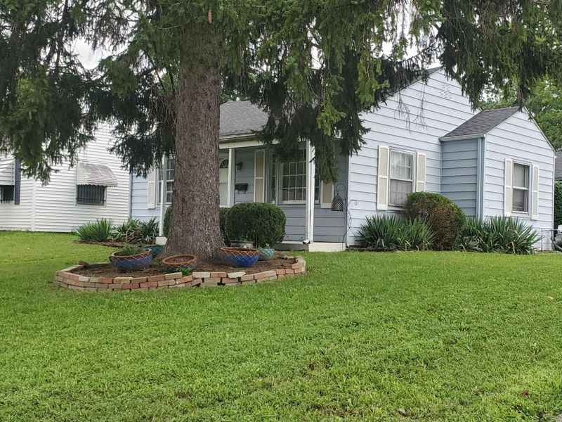 2654 Howey Road, Columbus, OH 43211 Photo 2