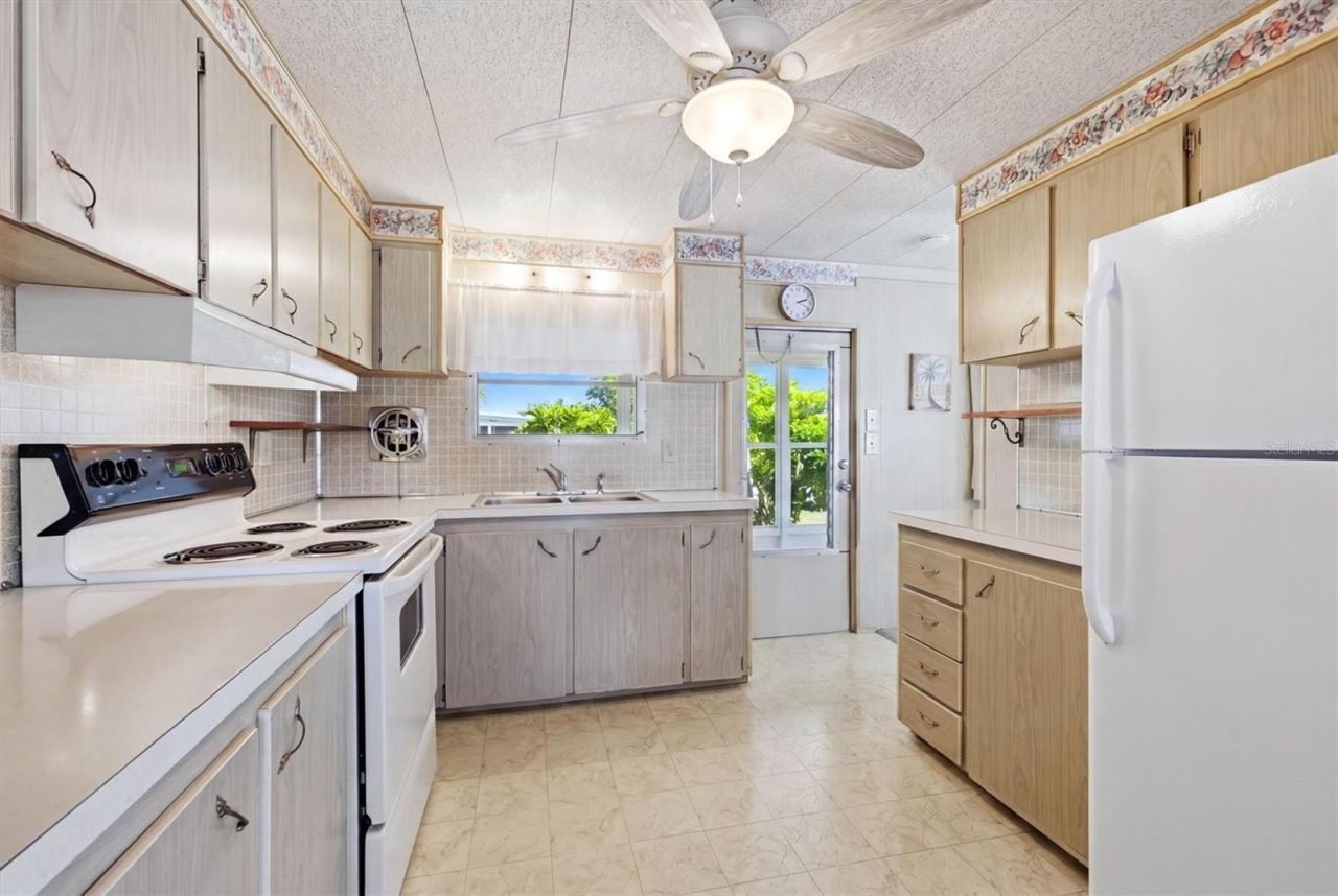 4203 11th Street Court E, Ellenton, FL 34222 Photo